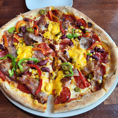 Opinii despre Tottapizza Pizzeria în Maribor - Gastronomija in gostinstvo