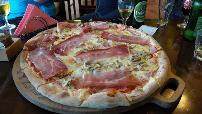 Trg zbora odposlancev 32a, 1330 Kočevje