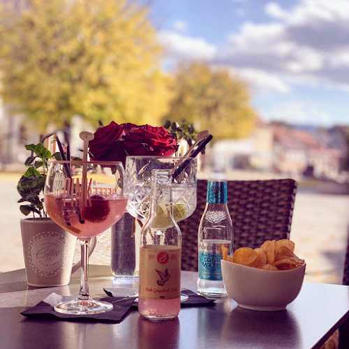 Arkade bar Novo mesto - Gastronomija in gostinstvo