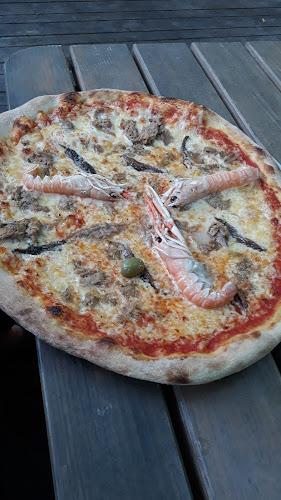 Opinii despre Gostilna in picerija Jaka (Aleš Stopar s.p.) în Radomlje - Gastronomija in gostinstvo