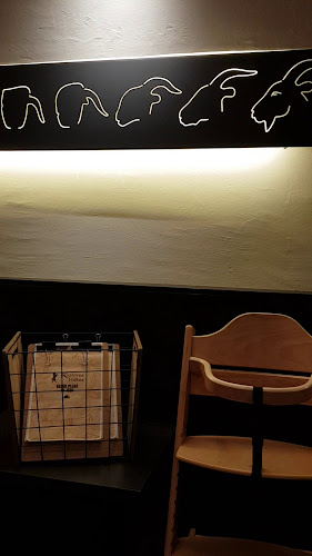 Poštna ulica 12, 2000 Maribor