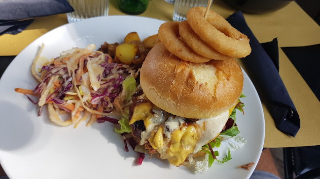 Opinii despre Boschtiz în Ljubljana - Gastronomija in gostinstvo