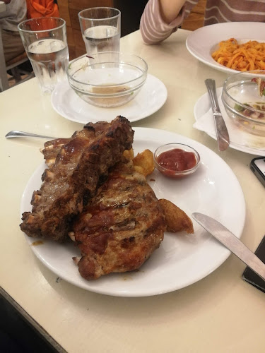 Opinii despre Katrca Bar în Ljubljana - Gastronomija in gostinstvo