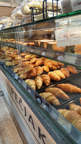 Comentarii opinii despre Pekarna Pečjak - Trgovina TRG ARKADE