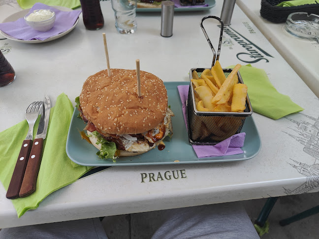 Pr’ Šefu - Gastronomija in gostinstvo