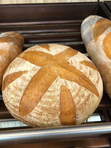 Kardeljeva cesta 100, 2000 Maribor