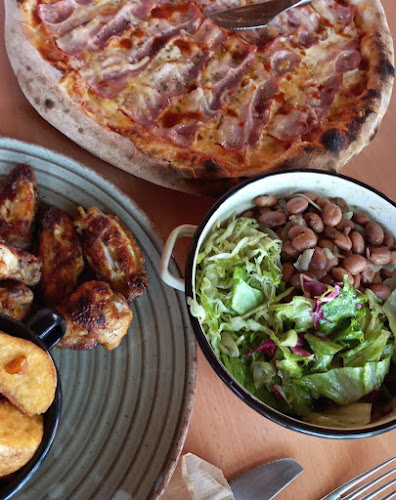 "Gostilna pizzerija vinska Trta" Boštjan Fekonja s.p. - Gastronomija in gostinstvo