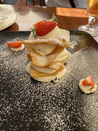 Gallusova ulica 2, 6330 Piran