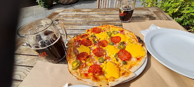 Ljubljanski dvor - Ljubljana