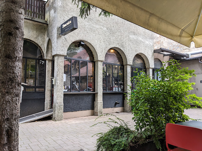 Rimska cesta 13, 1000 Ljubljana