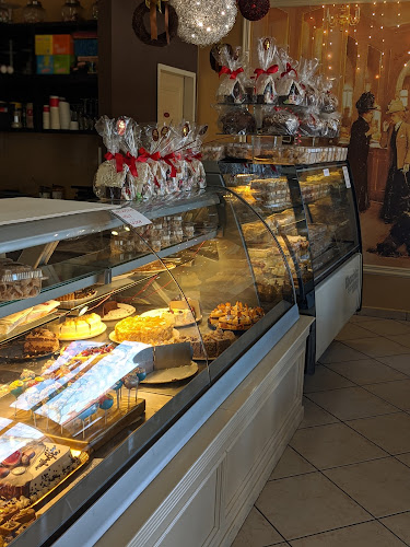 Slaščičarna Klasika, Bellaria d.o.o. - Gastronomija in gostinstvo