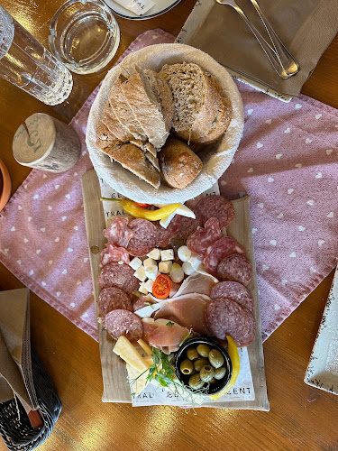 Ulica narodnih herojev 3, 4260 Bled