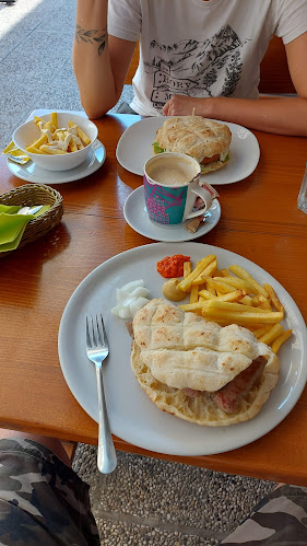 Kajhna Bar restaurant - Gastronomija in gostinstvo