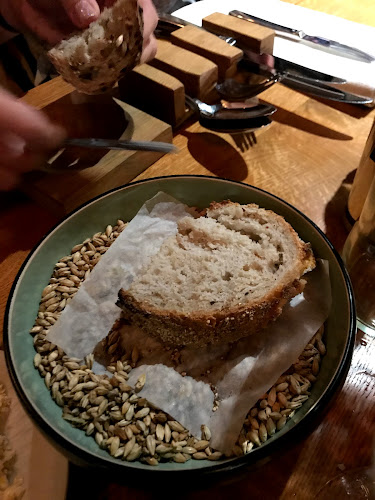 Atelje - Gastronomija in gostinstvo