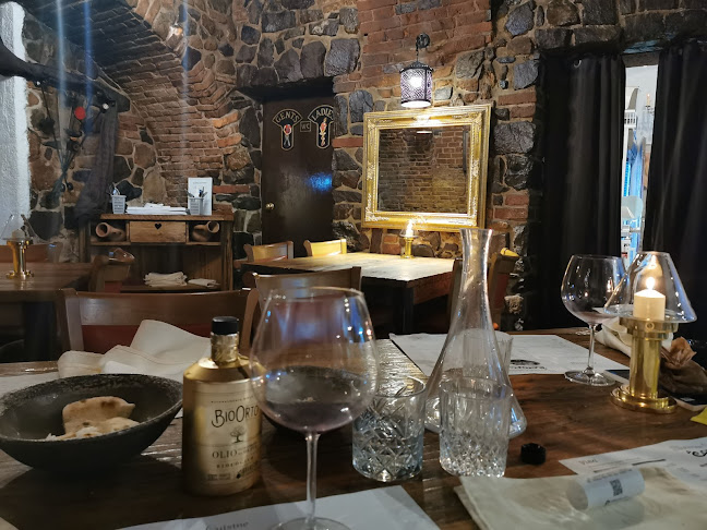 Opinii despre Compa Restaurant Okrepčevalnica Čompa în Ljubljana - Gastronomija in gostinstvo