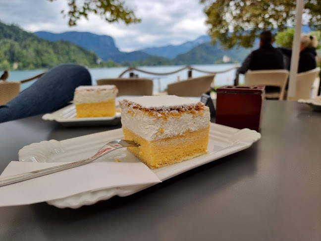 Veslaška promenada 14, 4260 Bled