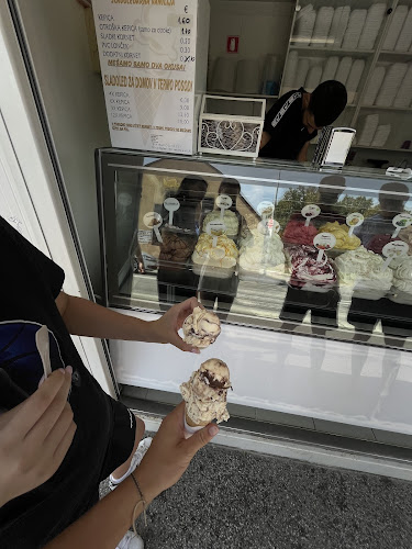 Opinii despre Sladoledarna Vanilija în Ptuj - Gastronomija in gostinstvo