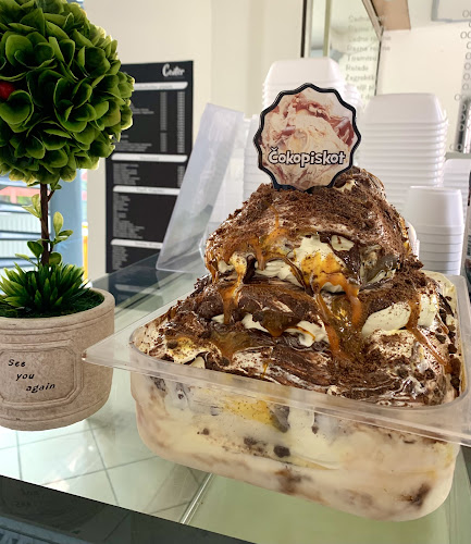 Slaščičarna Center Nevrije Vejseli s.p. - Radlje ob Dravi