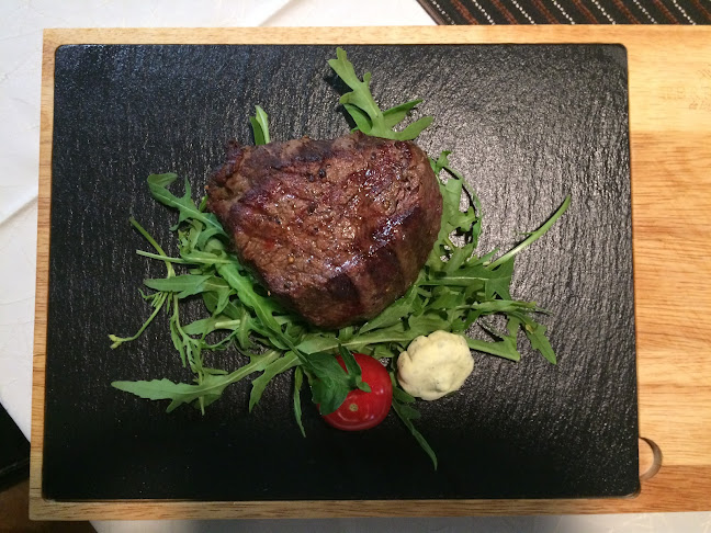 Oaza GRILL - Gastronomija in gostinstvo