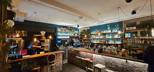 Kersnikova ulica 4, 1000 Ljubljana