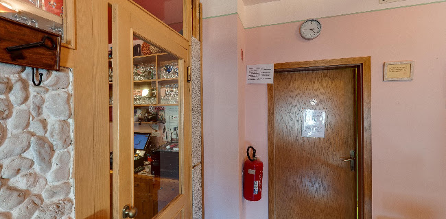 Opinii despre Kavarna 1920 în Bovec - Gastronomija in gostinstvo