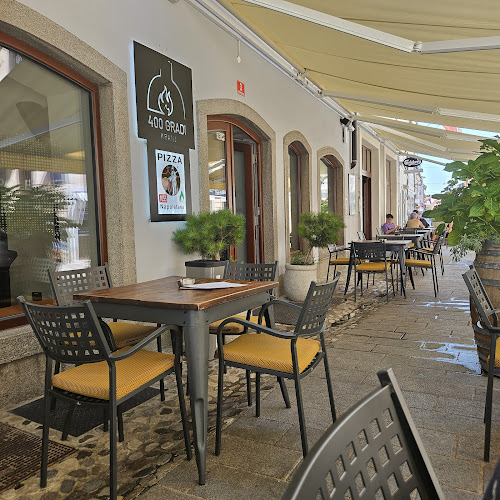 Opinii despre 400 Gradi Kranj, Pizzeria Napoletana în Kranj - Gastronomija in gostinstvo