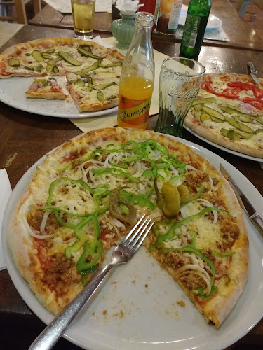 Opinii despre Picerija Kajuh în Šoštanj - Gastronomija in gostinstvo