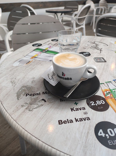 Comentarii opinii despre Gušt