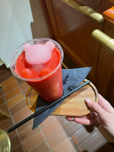 Ulica Jana Husa 1, 1000 Ljubljana