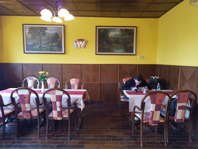 Hruševje 4, 6225 Hruševje