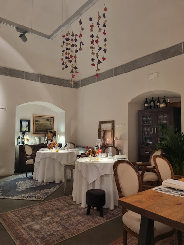 Grad Vipolže, Vipolže 29, 5212 Dobrovo v Brdih