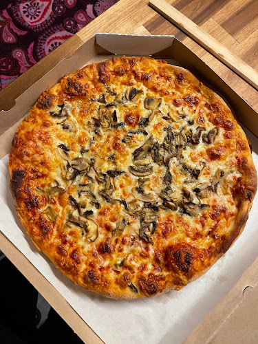 Opinii despre Pizzerija Carmen Karlen Bukovec s.p. în Mirna - Gastronomija in gostinstvo