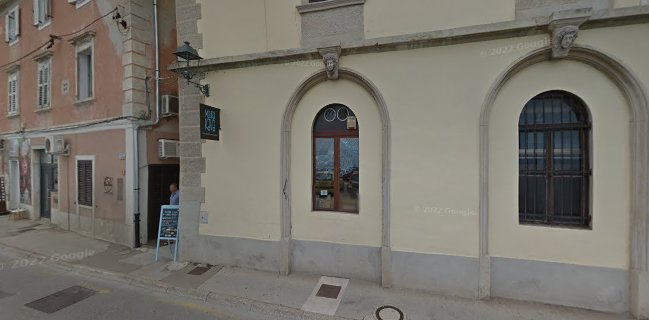 Modra Kava - Knjigarna in Kavarna