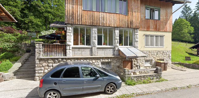 Lovski dom Pr"Slavcu Koče