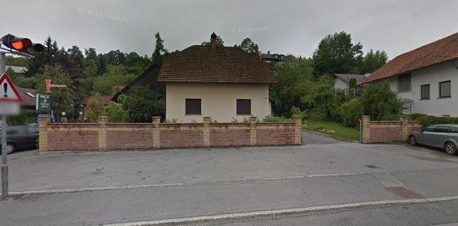 Tonka Bar, Damjana Sotlar s.p.