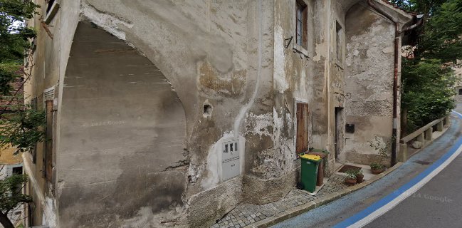 Hobitus oblikovanje, Tea Femc s.p.