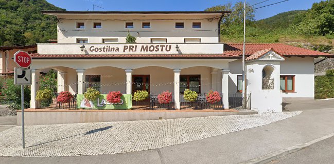 Gostilna pri mostu,Plave