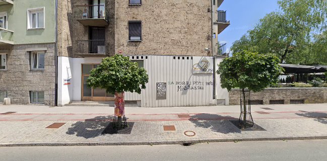 Restavracija in kavarna Brioni - Gastronomija in gostinstvo