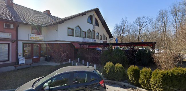 Okrepčevalnica bar fontana Julija Petek s.p.