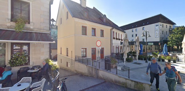 Thirsty River Brewing bar & rooms