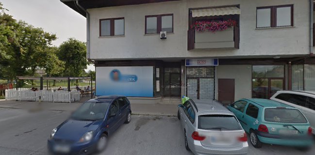 Kavarna In Slaščičarna Palček