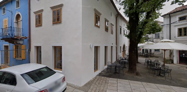 Rustjeva hiša kruha