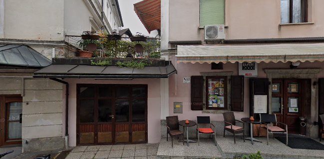 Trgos Kava Bar 3 X 3 Irena Mihelj S.P.