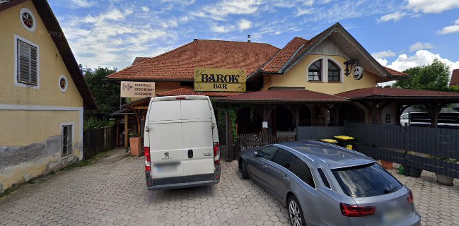 Barok Bar, Klara Turk s.p.