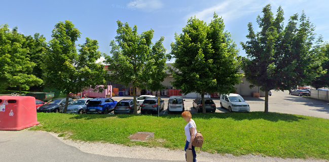 M - CAFFE Kavarna in Bar