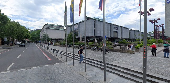 Kavarna In Slaščičarna Maxi