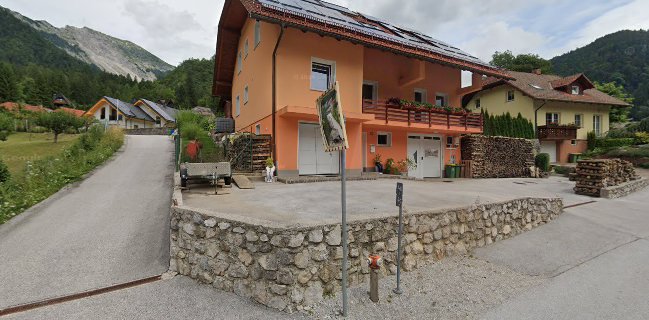 Opinii despre PRI SLADKI TORTICI, Izdelava slaščic, Marko Sajovic s.p. în Tržič - Gastronomija in gostinstvo