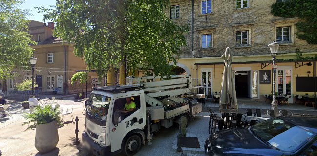 Rina Bistro | Beer, Burgers & Sport