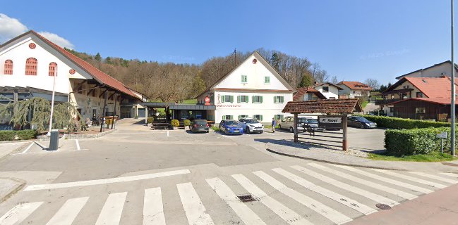 Opinii despre Pr' Kopač în Brezovica pri Ljubljani - Gastronomija in gostinstvo