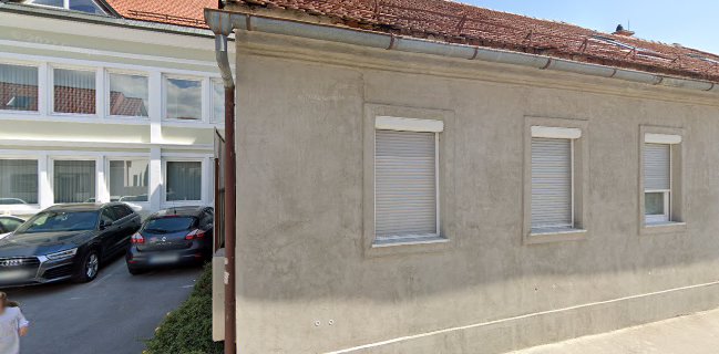 Mateja Gojzdnik s.p. PE CHICOS BAR